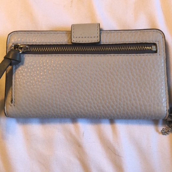 Brand New Coach Wristlet - Picture 2 of 3